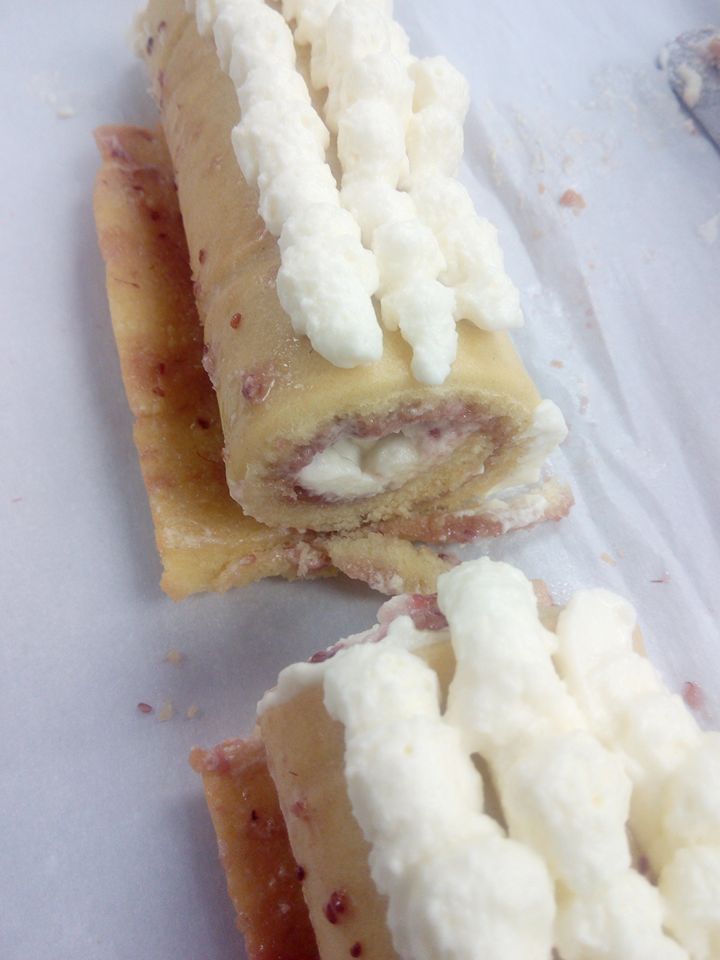 DIY Cream Swiss roll2